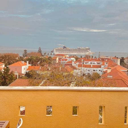 Top Sea View Lisboa - Apartment - 2Rooms Paco de Arcos Bagian luar foto